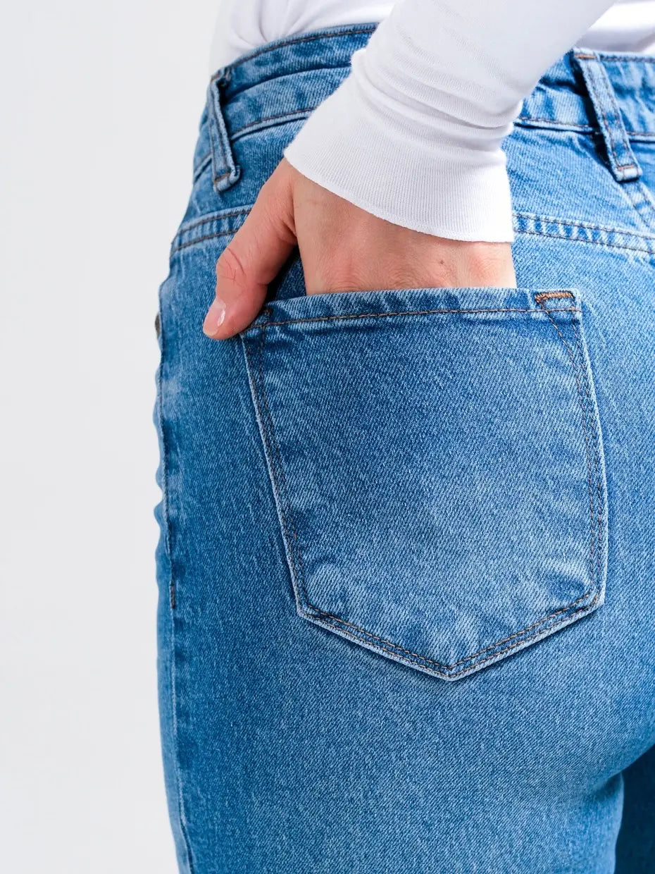LUC Spanish Jean